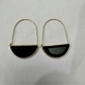 Elegant Black and Gold Earrings NWOT